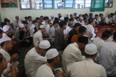 Sholat Hajat dan Khataman
